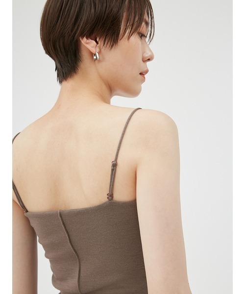 FRAY I.D（フレイアイディー）の「ウールフライスカップインベアトップ（チューブトップ・レディース・ブラック/ブラウン/アイボリー・FREE）」の14枚目の写真