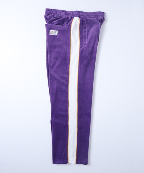 VISION STREET WEAR(ヴィジョンストリートウェア)の「【VISION STREET WEAR】2点セット ベロアカラージャージセットアップ(ジャージ・レディース・ブラック/パープル/オフホワイト/グリーン・MEDIUM/LARGE/X-LARGE)」の8枚目の写真