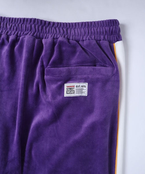 VISION STREET WEAR(ヴィジョンストリートウェア)の「【VISION STREET WEAR】2点セット ベロアカラージャージセットアップ(ジャージ・レディース・ブラック/パープル/オフホワイト/グリーン・MEDIUM/LARGE/X-LARGE)」の9枚目の写真