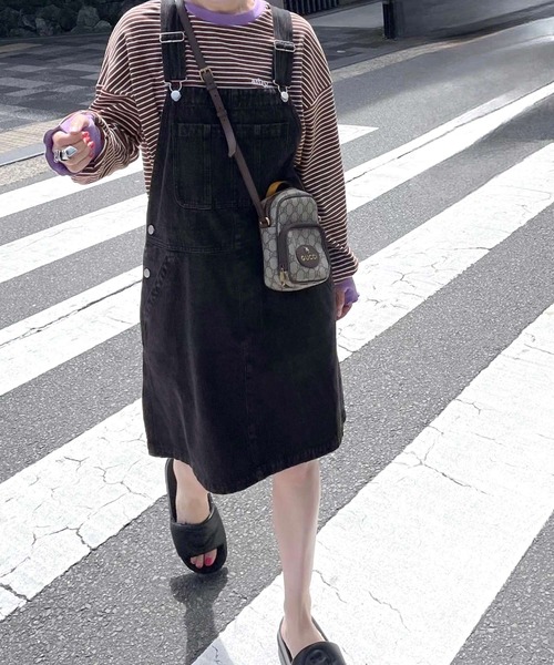 Alley by w closet(アリーバイダブルクローゼット)の「【Alley】サロペットミニスカート(ジャンパースカート・レディース・パープル/ブラック・FREE)」の12枚目の写真