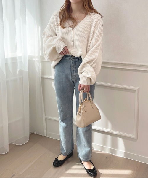 apres jour(アプレジュール)の「スカラップVネックカーディガン【ZOZOTOWN限定アイテム】(カーディガン/ボレロ・レディース・ライトピンク/ライトベージュ/ラベンダー/オフホワイト・X-LARGE/フリー)」の16枚目の写真