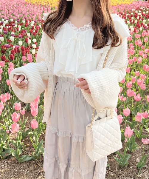 apres jour(アプレジュール)の「スカラップVネックカーディガン【ZOZOTOWN限定アイテム】(カーディガン/ボレロ・レディース・ライトピンク/ライトベージュ/ラベンダー/オフホワイト・X-LARGE/フリー)」の11枚目の写真