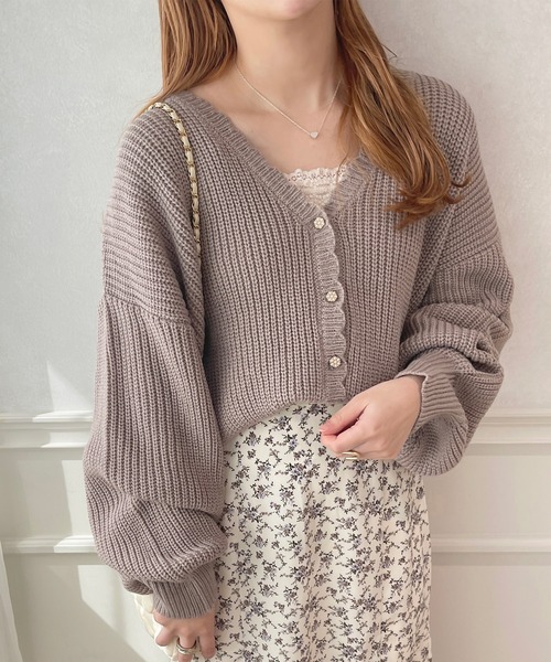 apres jour(アプレジュール)の「スカラップVネックカーディガン【ZOZOTOWN限定アイテム】(カーディガン/ボレロ・レディース・ライトピンク/ライトベージュ/ラベンダー/オフホワイト・X-LARGE/フリー)」の13枚目の写真