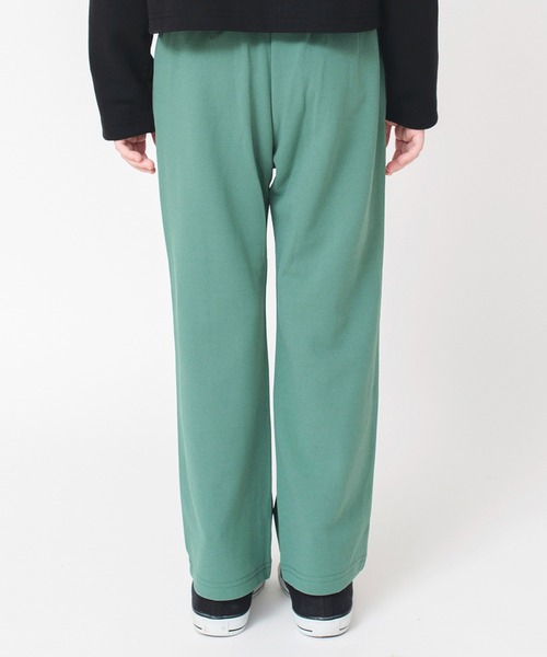 BRANSHES（ブランシェス）の「センタープレス風ロングパンツ（スラックス・キッズ・グリーン/アイボリー/オレンジ/ブラック・110/90/120/150/130/100/140）」の21枚目の写真