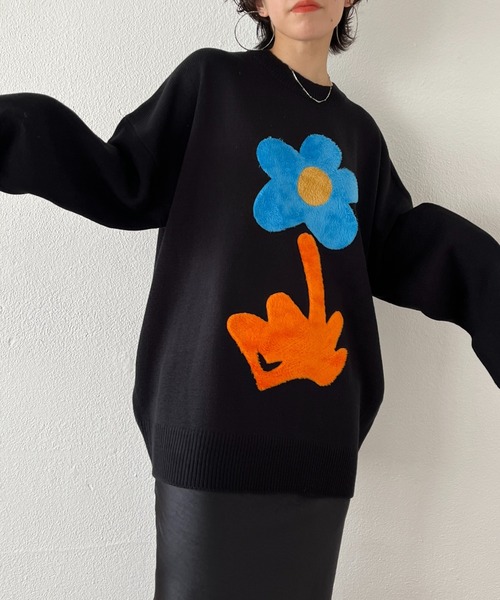 wee9s(ウィークス)の「over size FLOWER knit / オーバーサイズフラワーニット(ニット/セーター・レディース・ブラック・FREE)」の10枚目の写真