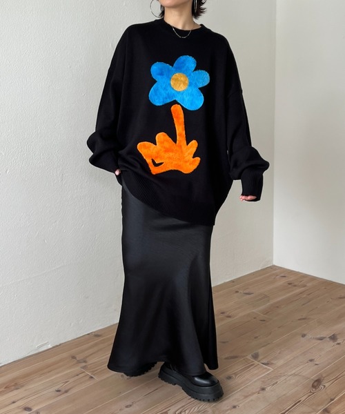 wee9s(ウィークス)の「over size FLOWER knit / オーバーサイズフラワーニット(ニット/セーター・レディース・ブラック・FREE)」の13枚目の写真