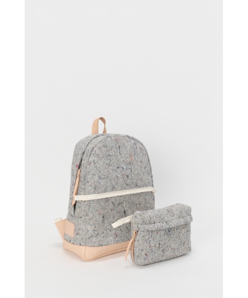 Hender Scheme(エンダースキーマ)の「Recycled felt) backpack(バックパック/リュック・メンズ・グレー系その他・FREE)」の4枚目の写真