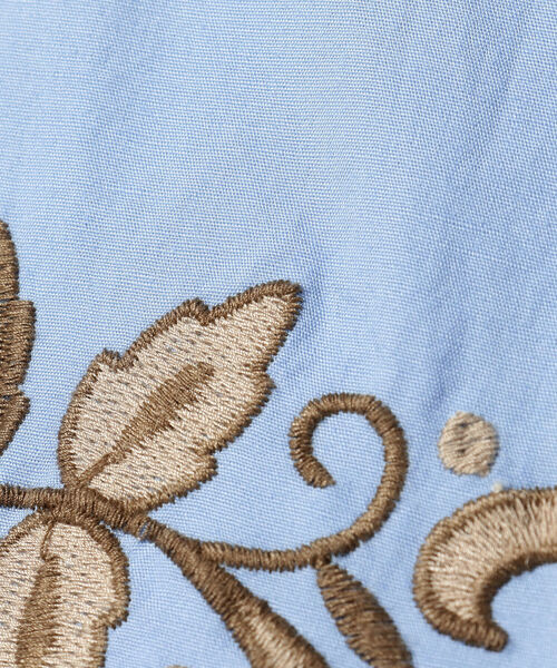 BEAMS LIGHTS（ビームスライツ）の「BEAMS LIGHTS / フラワー刺繍シャツ（シャツ/ブラウス・メンズ・サックスブルー/ホワイト・MEDIUM/LARGE/SMALL）」の16枚目の写真