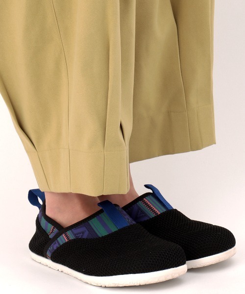 チチカカ（チチカカ）の「ピーチスキンエッグタックパンツ【大きいサイズ】（その他パンツ・レディース・ブルー/ブラック/ライトグリーン・3L）」の17枚目の写真