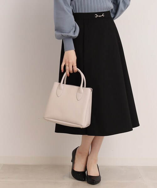 SHOO・LA・RUE（シューラルー）の「◆【2WAY】ふわっと軽い3層トートバッグ（トートバッグ・レディース・グレー/アイボリー/ブラック・00）」の16枚目の写真