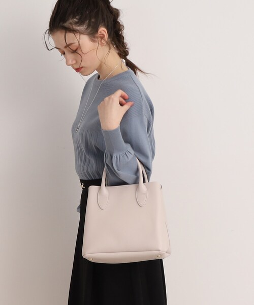 SHOO・LA・RUE（シューラルー）の「◆【2WAY】ふわっと軽い3層トートバッグ（トートバッグ・レディース・グレー/アイボリー/ブラック・00）」の17枚目の写真