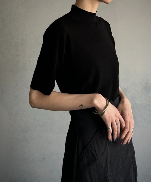 &g'aime(アンジェム)の「【&g’aime】ミラノリブ五分袖ニット(ニット/セーター・レディース・チャコールグレー/ブラック/グレイッシュベージュ/ホワイト/グリーン系その他・FREE)」の3枚目の写真