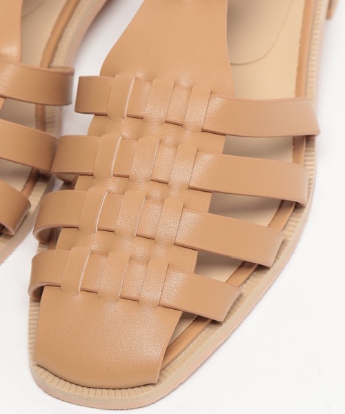 Andemiu（アンデミュウ）の「【SサイズWEB限定】グルカフラットサンダル191465（サンダル・レディース・オフホワイト/ブラック/ベージュ・SMALL/MEDIUM/LARGE）」の18枚目の写真