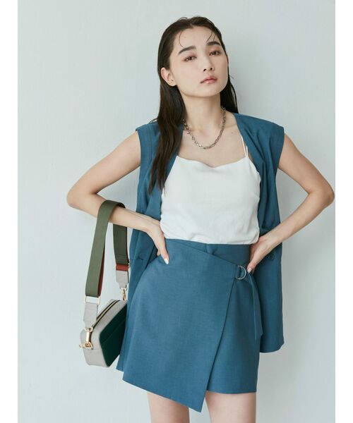 MURUA（ムルーア）の「ラップキュロット【セットアップ着用可能】（スラックス・レディース・ブルー/ブラック/ベージュ/ダークグレー・1/2）」の5枚目の写真