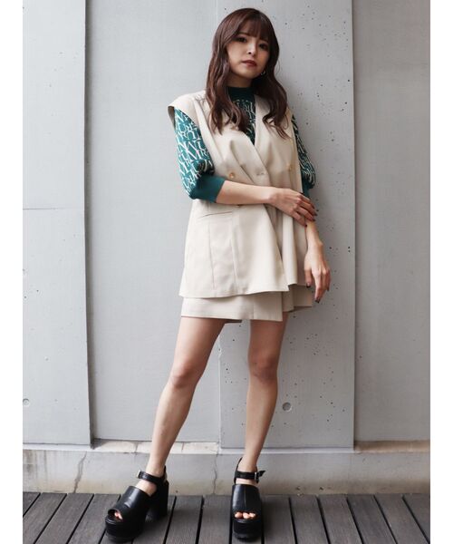 MURUA（ムルーア）の「ラップキュロット【セットアップ着用可能】（スラックス・レディース・ブルー/ブラック/ベージュ/ダークグレー・1/2）」の18枚目の写真