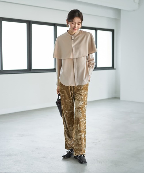 STYLE DELI(スタイルデリ)の「ケープ付き2WAYブラウス(シャツ/ブラウス・レディース・モカ/ライトベージュ・MEDIUM)」の3枚目の写真