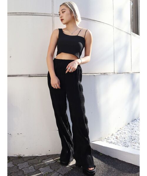 EMODA(エモダ)の「シャーリングリラックスパンツ(その他パンツ・レディース・ブラック/グレー/ブルー/アイボリー・FREE)」の11枚目の写真