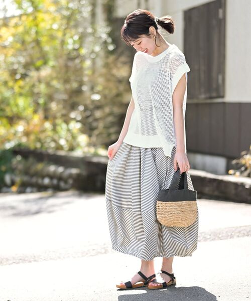 rps（アールピーエス）の「透かしメッシュ柄ニットベスト（ベスト・レディース・ブラック/オフホワイト/ベージュ系その他/モカ・フリー）」の14枚目の写真