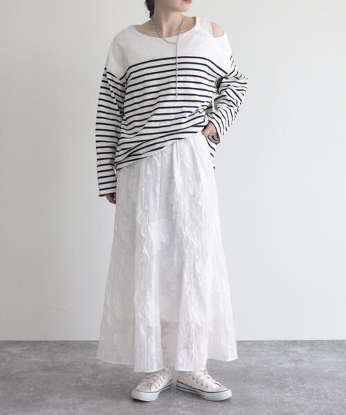 fredy emue（フレディエミュ）の「【fredy emue/フレディエミュ】シアージャガードフレアースカート（スカート・レディース・オフホワイト/ブラック・36/38）」の4枚目の写真