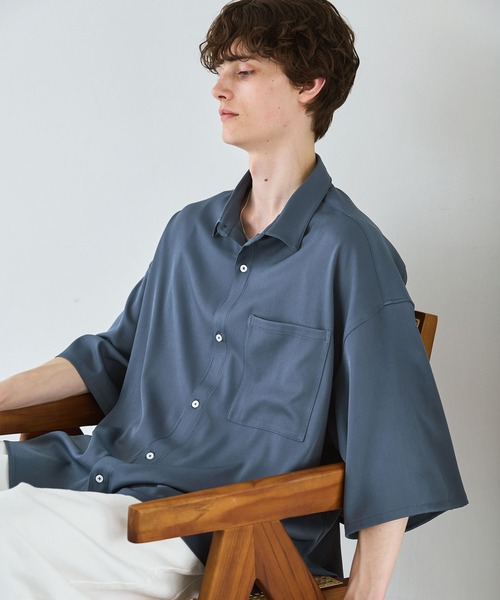 CTHY（シティ）の「ポリストレッチビッグポケットサイドスリットシャツ（シャツ/ブラウス・メンズ・ブラック/ブルー/チャコール/アイボリー/ライトグレー・L/M/XL/S）」の10枚目の写真