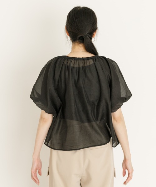 UR Lab.（アーバンリサーチラボ）の「ギャザーシアーブラウス（シャツ/ブラウス・レディース・グレー/ブラック/アイボリー・FREE）」の19枚目の写真