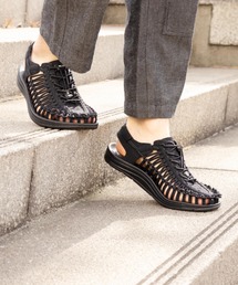 KEEN（キーン）の「UNEEK / ユニーク / メンズ スニーカーサンダル（サンダル）」