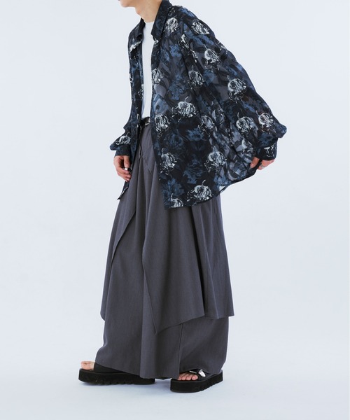 Ellno Loset(エルノロゼット)の「フラワージャガードシアーシャツ(シャツ/ブラウス・メンズ・ダークブルー/オフホワイト・LARGE/SMALL/MEDIUM)」の21枚目の写真