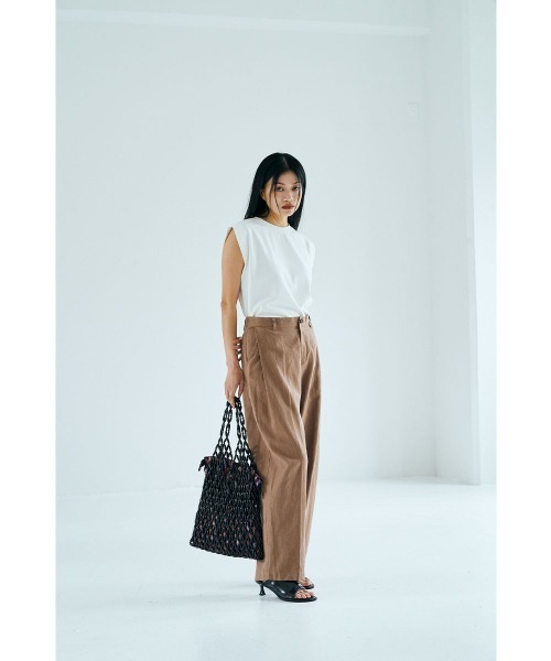 marjour（マージュール）の「FRENCH SLEEVE TEE（Tシャツ/カットソー・レディース・ベージュ/ブラウン/オフホワイト/ブラック・M）」の22枚目の写真