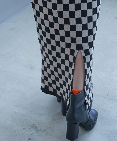 GEVS.（ジェイヴィス）の「＜大きいサイズ＞ チェッカー柄ジャガードニットロングキャミソールワンピース GEVS.（ワンピース・レディース・ブラック系・L/LL/3L/4L/5L/6L/8L/10L）」の17枚目の写真