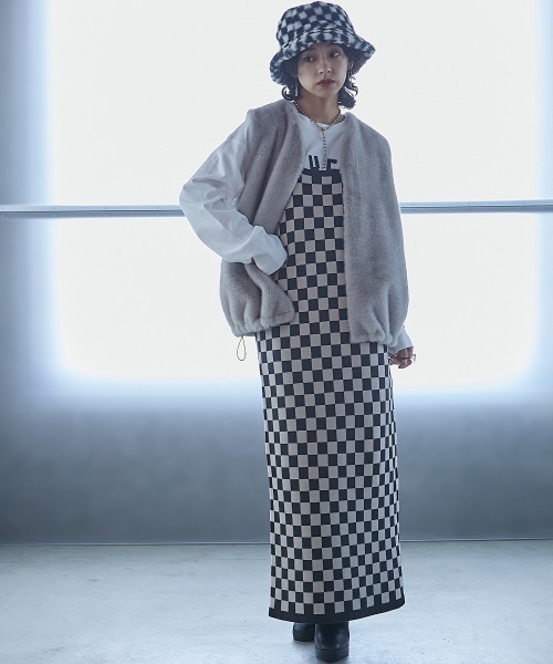 GEVS.（ジェイヴィス）の「＜大きいサイズ＞ チェッカー柄ジャガードニットロングキャミソールワンピース GEVS.（ワンピース・レディース・ブラック系・L/LL/3L/4L/5L/6L/8L/10L）」の7枚目の写真