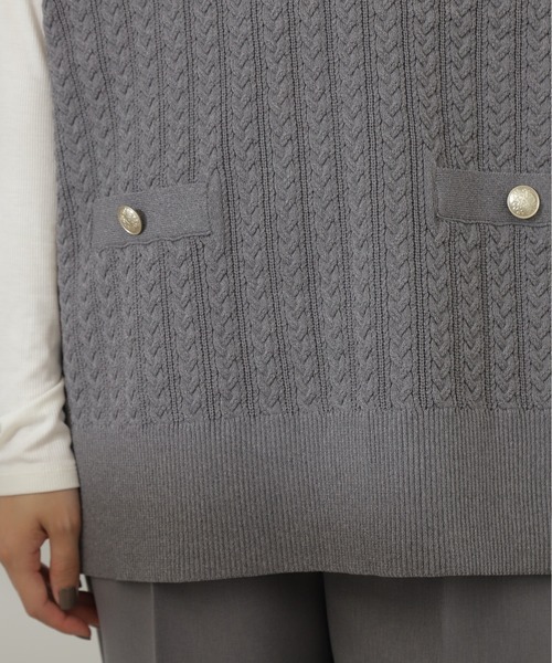 N.（N. Natural Beauty Basic）（エヌエヌナチュラルビューティーベーシック）の「◆ゴールドボタンケーブルジレ（ニット/セーター・レディース・ネイビー/グレー・MEDIUM）」の11枚目の写真