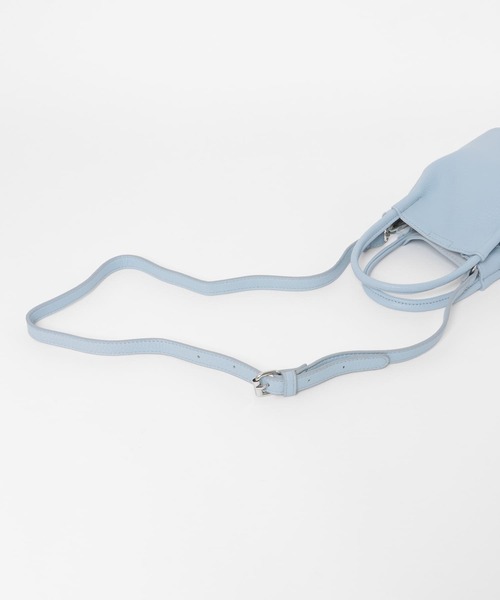 KBF（ケイビーエフ）の「ポーチ付きミニBAG（ハンドバッグ・レディース・ブルー/ブラック/ベージュ・ONE）」の16枚目の写真