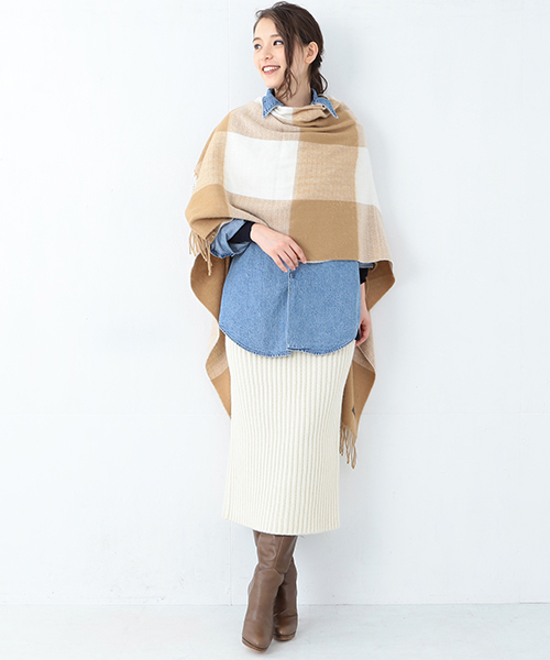 Demi-Luxe BEAMS(デミルクス ビームス)の「●【VERY11月号掲載】MADISONBLUE / リブ タイトロングスカート(スカート・レディース・オフホワイト/ネイビー・0/1)」の5枚目の写真