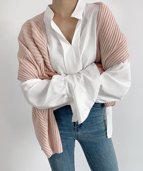 MAISON DE THERESE(メゾン ド テレーズ)の「スタンドカラーフレア袖口 揺るとしたシャツブラウス(シャツ/ブラウス・レディース・ベージュ/グレイッシュベージュ/ホワイト・FREE)」の10枚目の写真