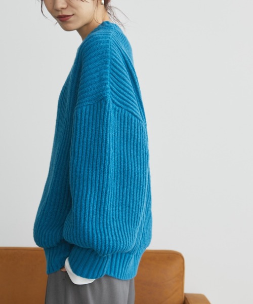 Auntie Rosa Holiday（アンティローザホリデー）の「片畦オーバーサイズニット（ニット/セーター・レディース・ブルー/ピンク/アイボリー/レッド/チャコールグレー/ライトピンク/イエロー・FREE）」の16枚目の写真