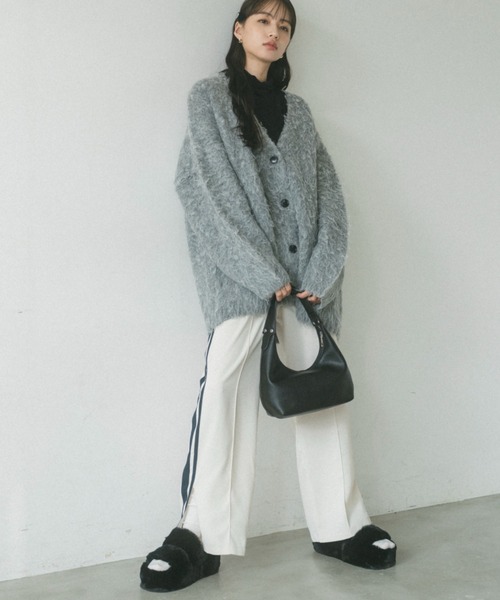 VANNIE U(ヴァニーユー)の「ラインタックスラックスパンツ(スラックス・レディース・アイボリー/グレー・S/L/M)」の13枚目の写真