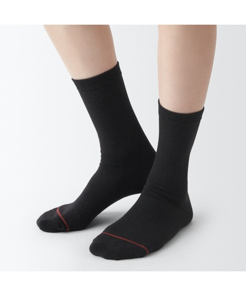 無印良品（ムジルシリョウヒン）の「足なり直角　履き口やわらか　あったか綿　靴下（ウール入り・口ゴムなし／婦人）（ソックス/靴下・レディース・ブラウン/ブラウン系1/オフホワイト/ネイビー系/ダークグレー/レッド/ブラック・23-25cm/21-23cm/25-27CM）」の12枚目の写真
