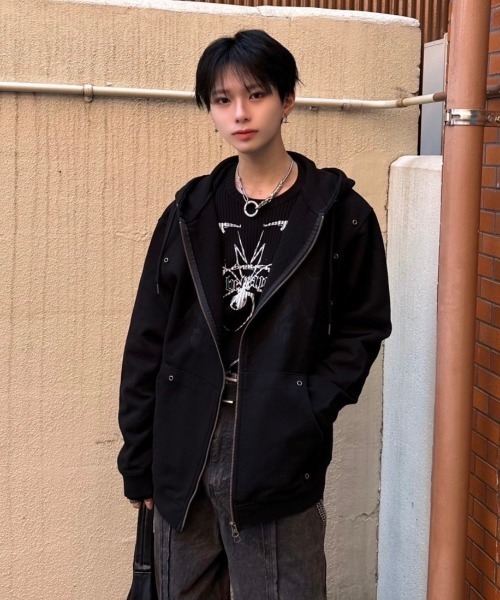 ジップアップパーカー The coldest momentストライプ 韓国 THECOLDESTMOMENT（ザコールデストモーメント）の「韓国ファッション