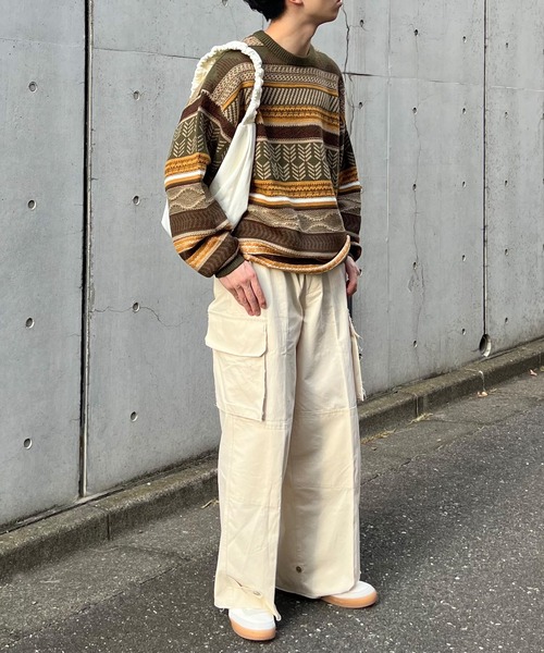 2Dパッケージド3Ｄカッティングシャツ　Sサイズ　ハンガー付き 巨匠加工ストレッチ3Dカーゴパンツ I'Z FRONTIER アイズ