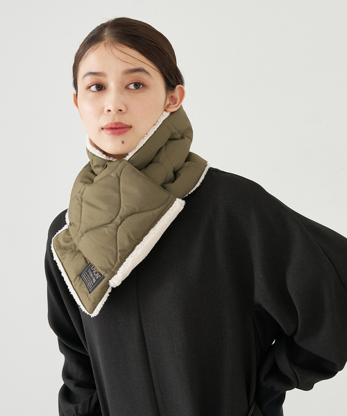 TAION(タイオン)の「※品番変更※【TAION】リバーシブル ダウンボア マフラー(ストール/ショール・レディース・カーキ/ブラック/ブラック系その他・フリー)」の1枚目の写真