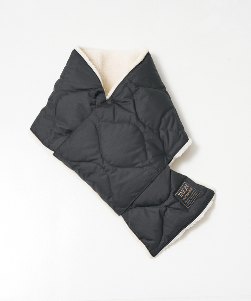 TAION(タイオン)の「※品番変更※【TAION】リバーシブル ダウンボア マフラー(ストール/ショール・レディース・カーキ/ブラック/ブラック系その他・フリー)」の10枚目の写真