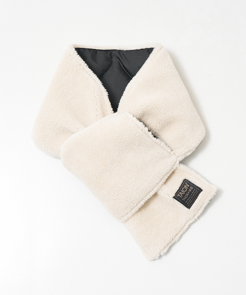 TAION(タイオン)の「※品番変更※【TAION】リバーシブル ダウンボア マフラー(ストール/ショール・レディース・カーキ/ブラック/ブラック系その他・フリー)」の11枚目の写真