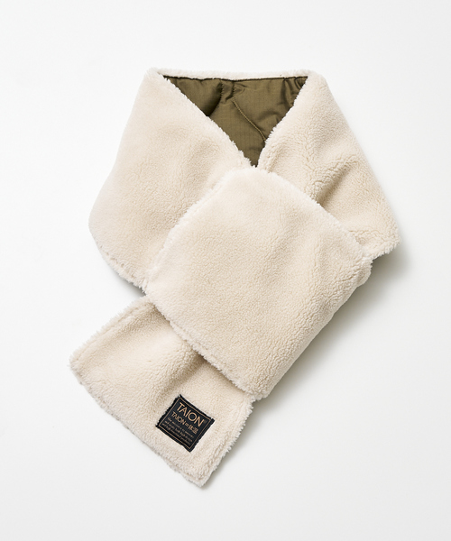 TAION(タイオン)の「※品番変更※【TAION】リバーシブル ダウンボア マフラー(ストール/ショール・レディース・カーキ/ブラック/ブラック系その他・フリー)」の14枚目の写真