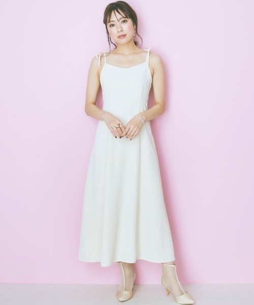 marun（マルン）の「＜大きいサイズ＞ 肩リボンキャミソールワンピース marun（ワンピース・レディース・ブラック/アイボリー・5L/LL/4L/L/3L）」の17枚目の写真
