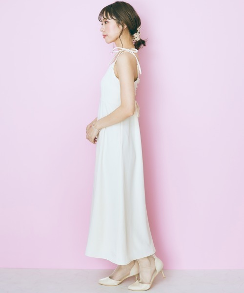 marun（マルン）の「＜大きいサイズ＞ 肩リボンキャミソールワンピース marun（ワンピース・レディース・ブラック/アイボリー・5L/LL/4L/L/3L）」の18枚目の写真