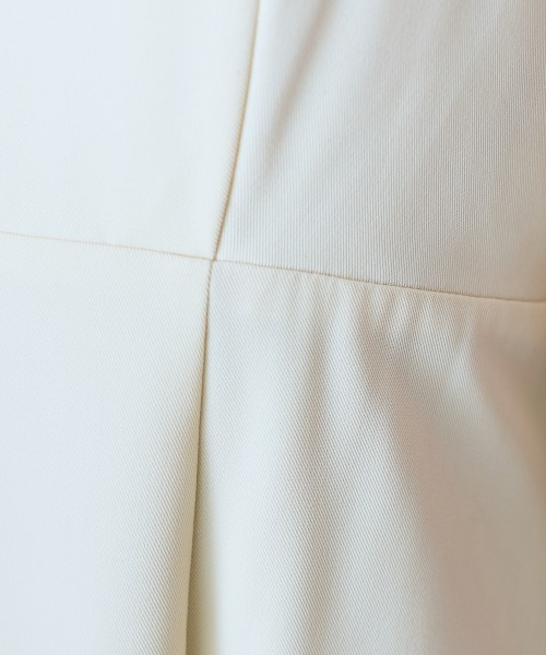 marun（マルン）の「＜大きいサイズ＞ 肩リボンキャミソールワンピース marun（ワンピース・レディース・ブラック/アイボリー・5L/LL/4L/L/3L）」の16枚目の写真