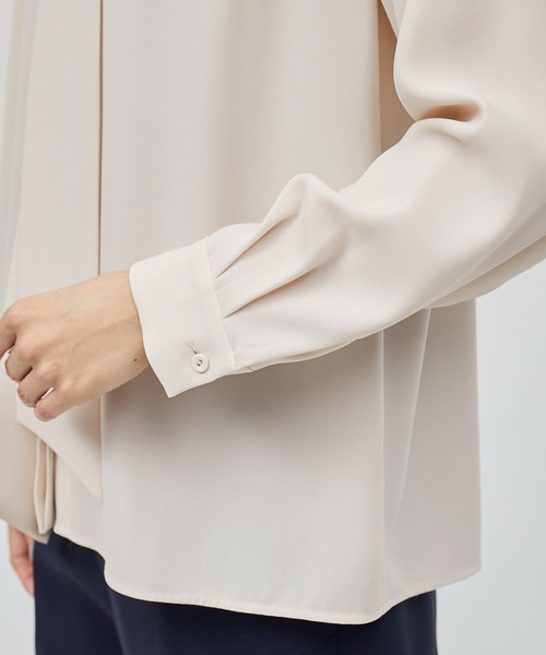 ROPE'(ロペ)の「ジョーゼットストレッチ ボウタイブラウス【セレモニー対応】【洗える】(シャツ/ブラウス・レディース・ホワイト/ベージュ・FREE)」の15枚目の写真