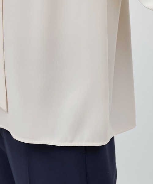 ROPE'(ロペ)の「ジョーゼットストレッチ ボウタイブラウス【セレモニー対応】【洗える】(シャツ/ブラウス・レディース・ホワイト/ベージュ・FREE)」の17枚目の写真