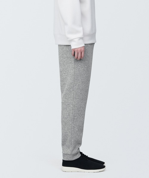 無印良品(ムジルシリョウヒン)の「〔MUJI WALKER〕紳士 UVカット乾きやすいスウェットパンツ(スウェットパンツ・メンズ・グレー系1/ブラック/ダークグリーン/オフホワイト・XL/L/M/S)」の10枚目の写真