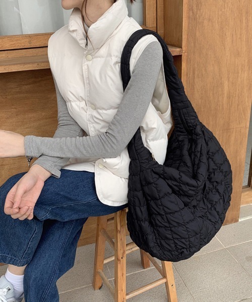 Miniministore(ミニミニストア)の「キルトショルダーバッグダウン風レディース(ショルダーバッグ・レディース・グリーン/ブラック/ブラウン/ベージュ/アイボリー・FREE)」の16枚目の写真